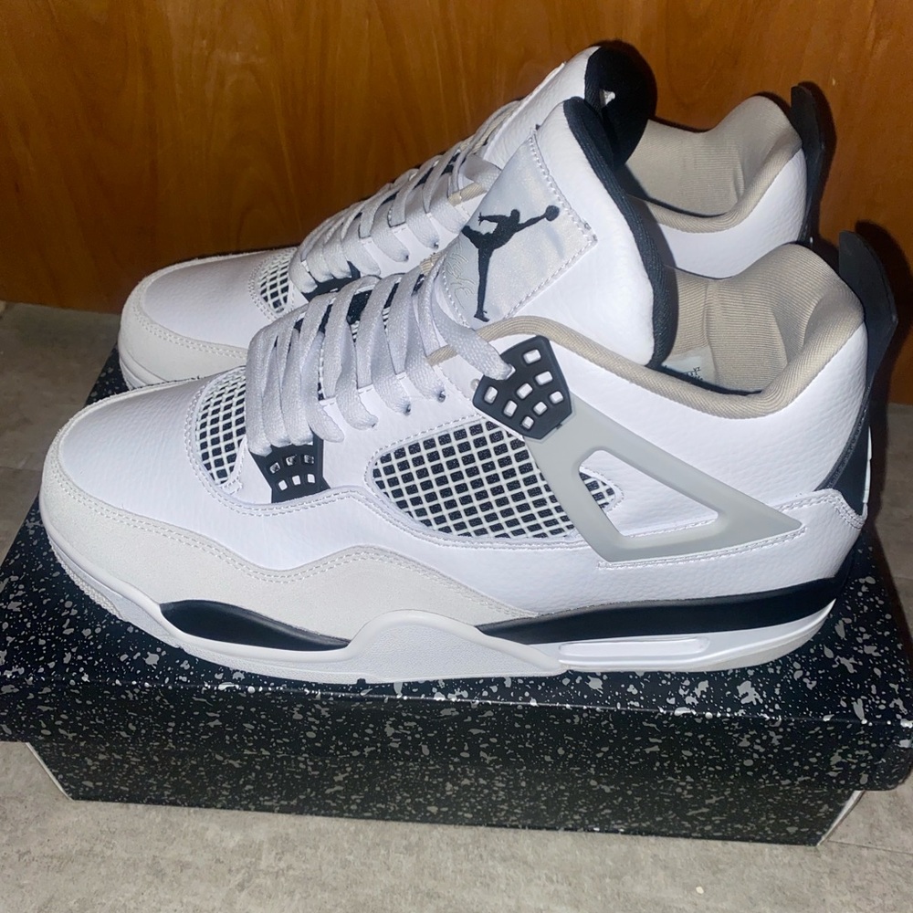 Jordan 4s Military Black